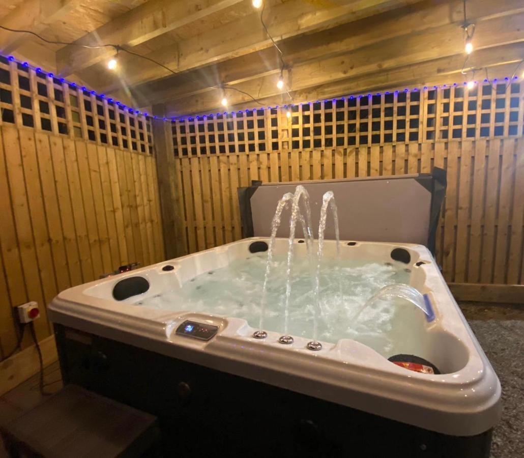 Tranquil Holiday Home York Bagian luar foto