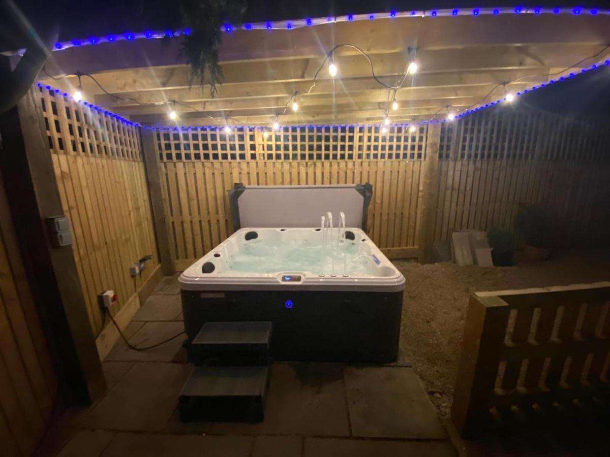 Tranquil Holiday Home York Bagian luar foto